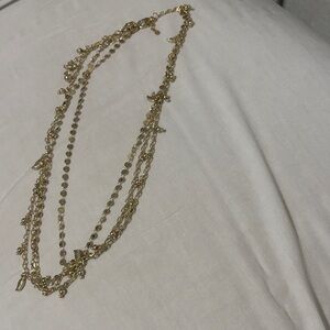 Elegant Gold Layered Necklace